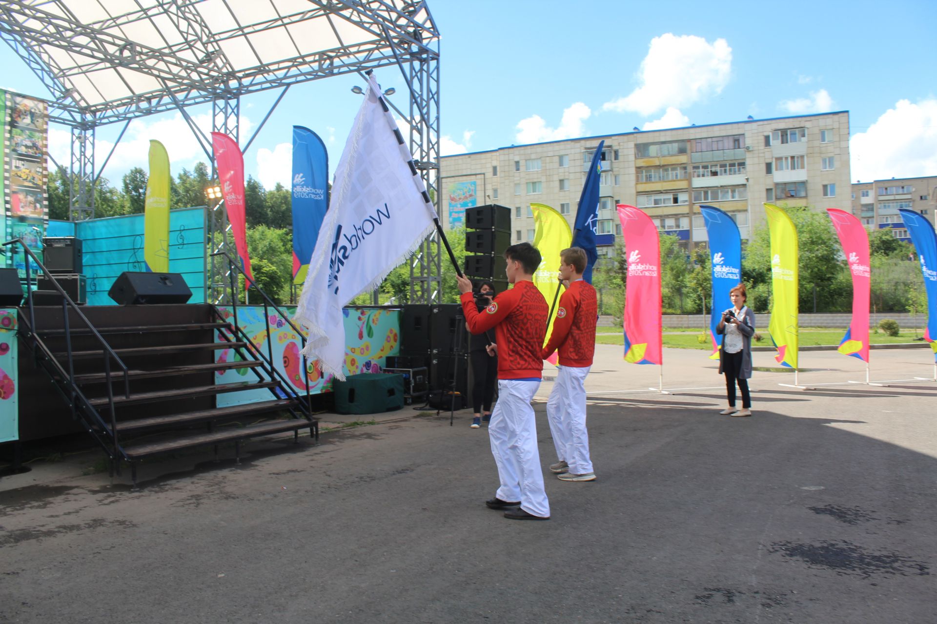 Лениногорскига WorldSkills һәм WorldSkills Kazan 2019 флагы килде (Фотолар)