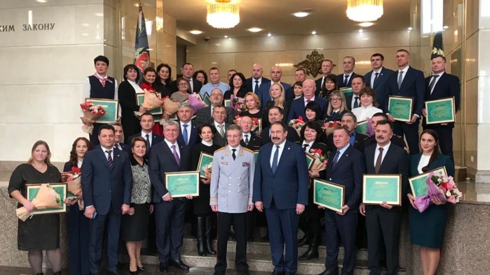 Лениногорскилылар республика буенча үткәрелгән “Закон территориясе” бәйгесендә җиңүче булды