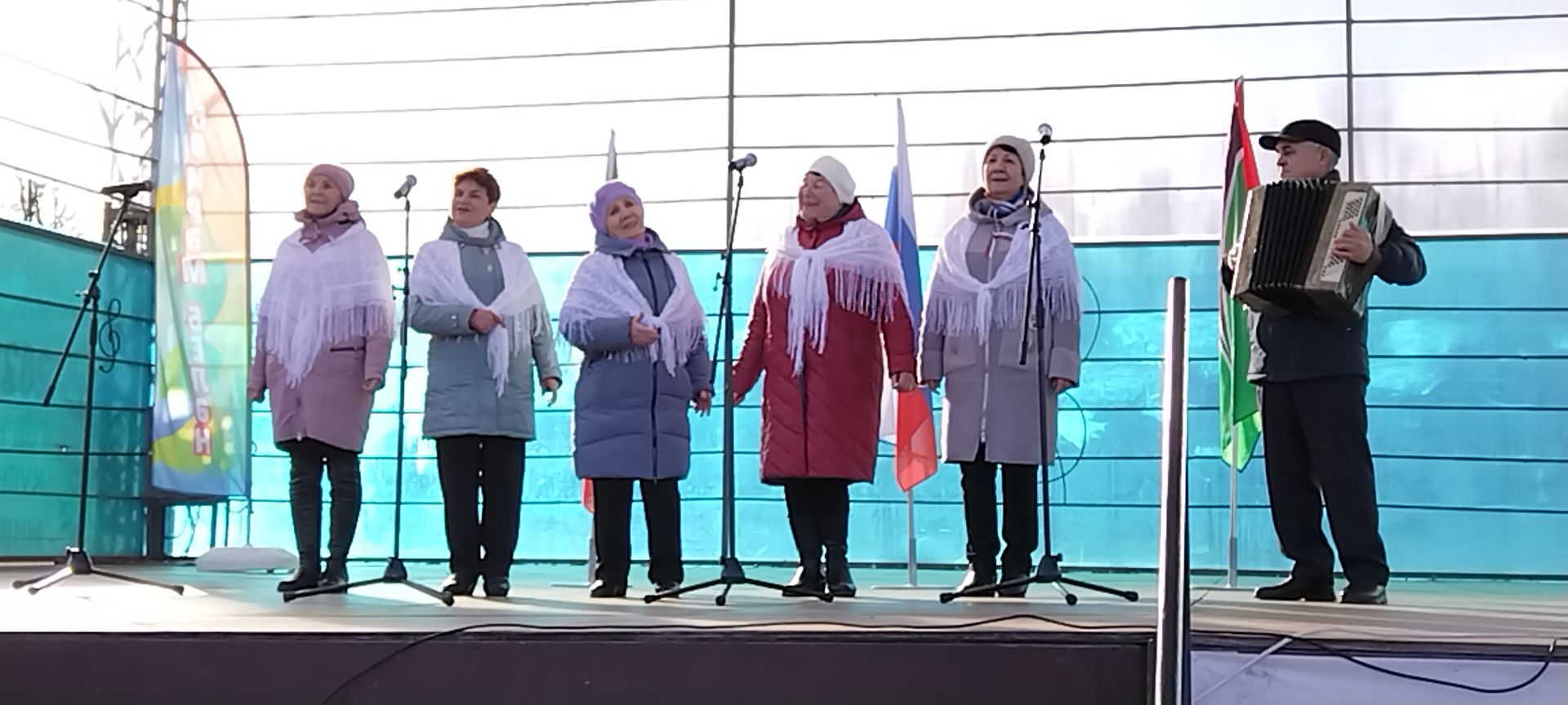 Лениногорскида Халыклар Бердәмлеге көне узды (+фотолар)