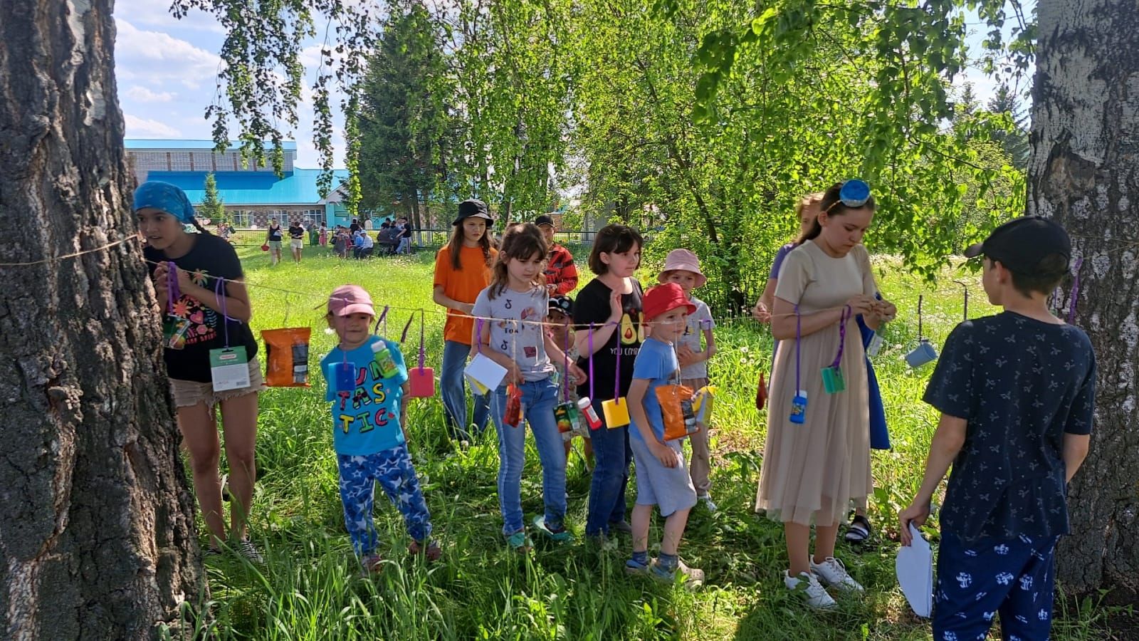 Мөэмин - Каратайда балалар өчен Сабантуй үтте (+ фотолар)