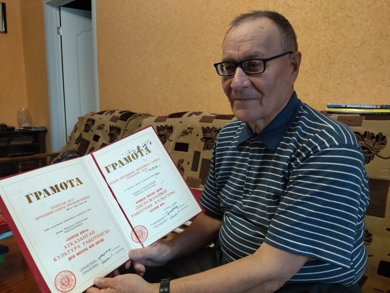 Лениногорск мәдәниятенең чишмә башында торучыларның берсе - Фәйзи Хөснуллин