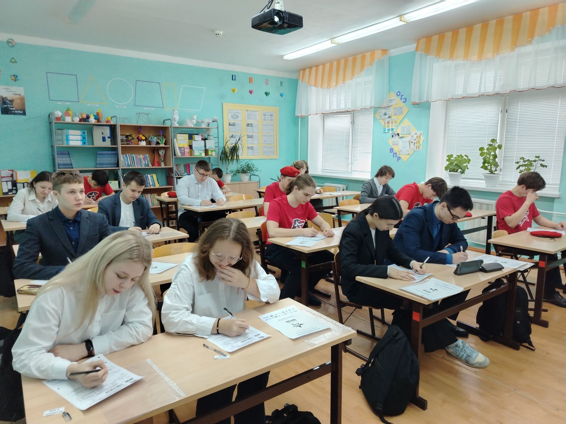 Лениногорскилылар «Җиңү диктанты» акциясенә кушылды