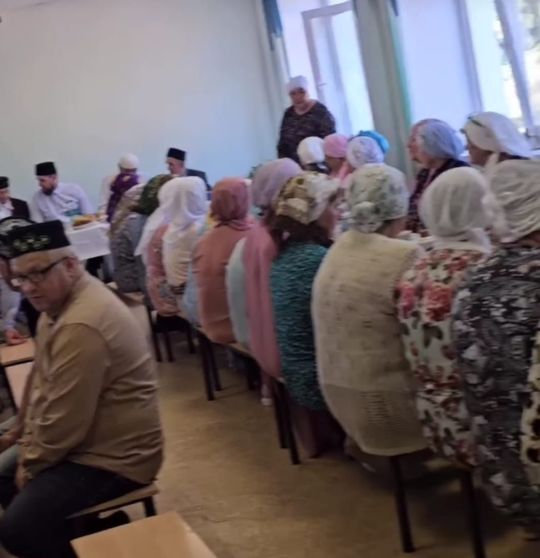Якташ җырчыбыз Илсөя Бәдретдинова Иске Шөгердә Корбан ашы уздырды