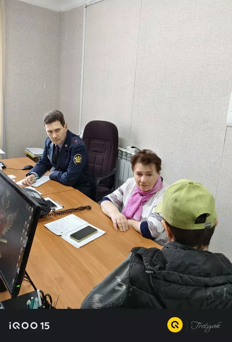 Лениногорскида җинаять-башкарма инспекциясендә исәптә торучы, элек хөкем ителгәннәрне кабул итү үткәрелде