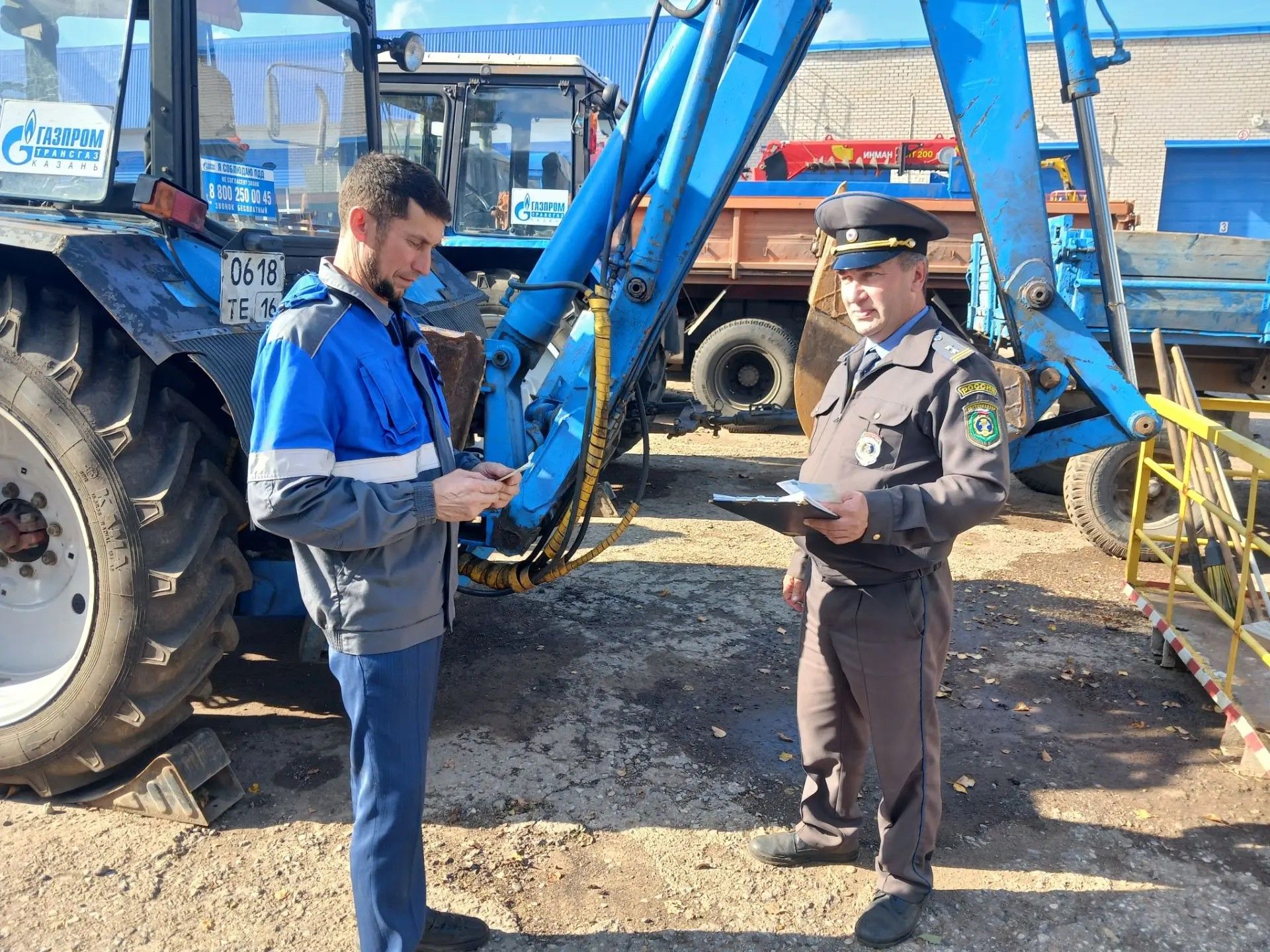 Лениногорскида үзйөрешле машиналар белән идарә итү хокукына имтиханнар тапшырдылар