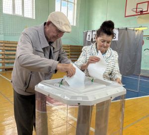 Лениногорскиның медицина сагында 50 елдан артык торучы табиб Рәшидә Сипаева үз тавышын бирде