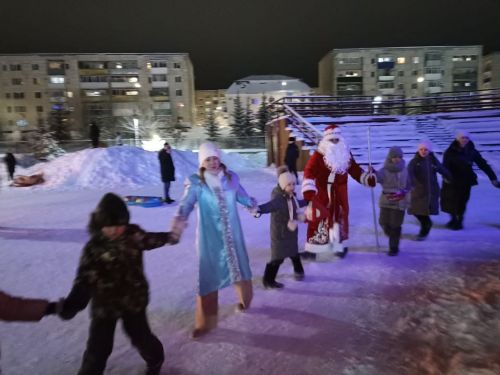 Иске Шөгер, Куакбаш мәдәният йортлары шәһәрдә паркта Яңа ел тамашасы үткәрде