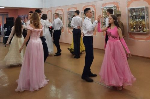 Лениногорскның 12 нче лицеенда лицей көне башланды