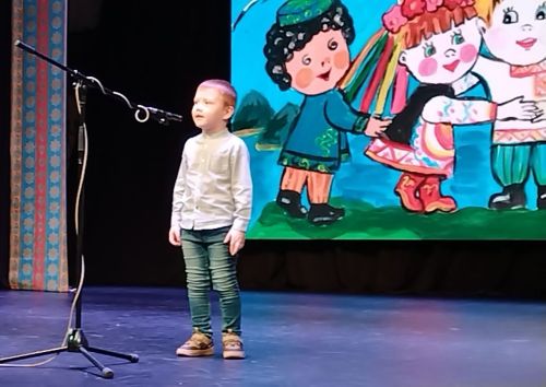Лениногорск Мәдәният сараенда «Дуслык күпере» (»Радуга дружбы») фестивале үткәрелде (+фото һәм видео)