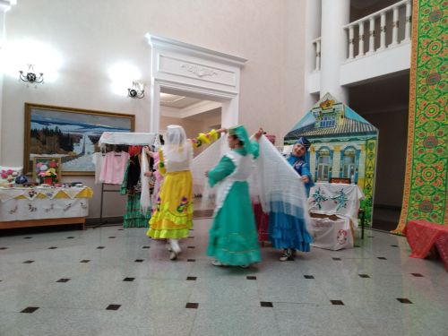 Лениногорск Мәдәният сараенда «Әбиемнең күңел сандыгы» чарасы үткәрелде (+фотолар)