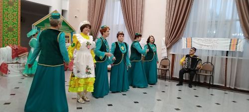 Лениногорск Мәдәният сараенда «Әбиемнең күңел сандыгы» чарасы үткәрелде (+фотолар)
