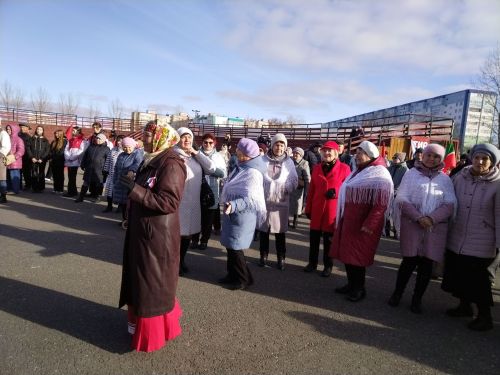 Лениногорскида Халыклар Бердәмлеге көне узды (+фотолар)