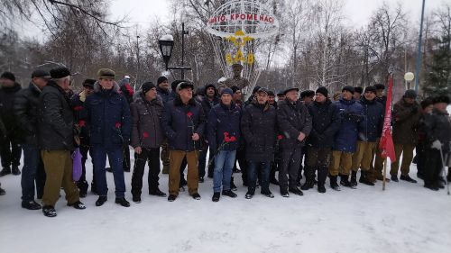 Лениногорскида әфганчылар истәлегенә куелган һәйкәл янында митинг үткәрелде (+фотолар)
