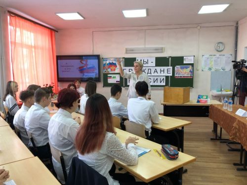 Лениногорскида Дәүләт Советы депутаты Ринат Шәфигуллин Парламент дәресе үткәрде