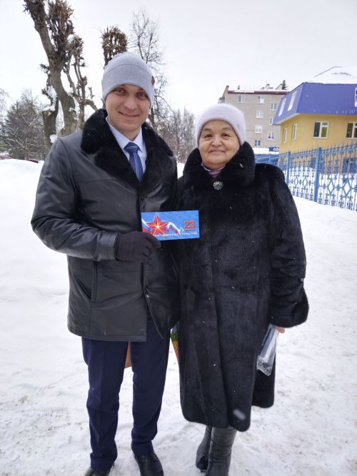 Якынлашып килүче бәйрәм белән, руль артында утыручы ир-егетләр!