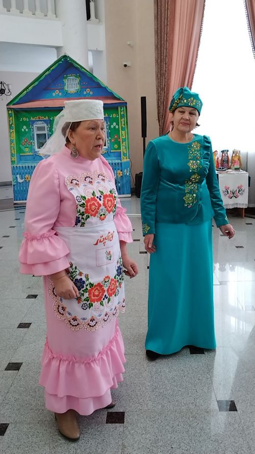 Балаларны берләштергән туган тел бәйрәме (фотолар)