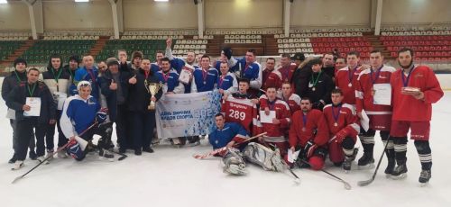 Лениногорск районы егетләре хоккей уйнады
