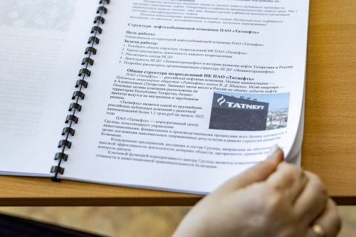 Нефтьче һөнәренә хөрмәт – проект эше аша
