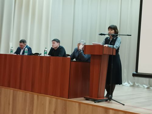 Лениногорскида микрорайон халкы автобус йөрмәүгә, тиешенчә урам утлары яктыртылмауга борчыла