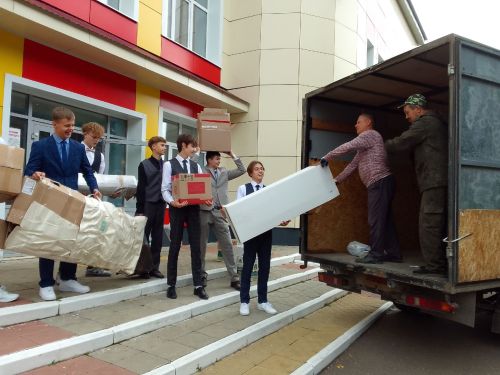12нче лицей укучылары агачларны саклап калуда үз өлешләрен кертте