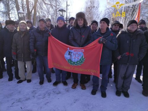 Лениногорскида Әфганстаннан Совет гаскәрләрен чыгаруга 35 ел тулу уңаеннан митинг үтте (+фотолар)