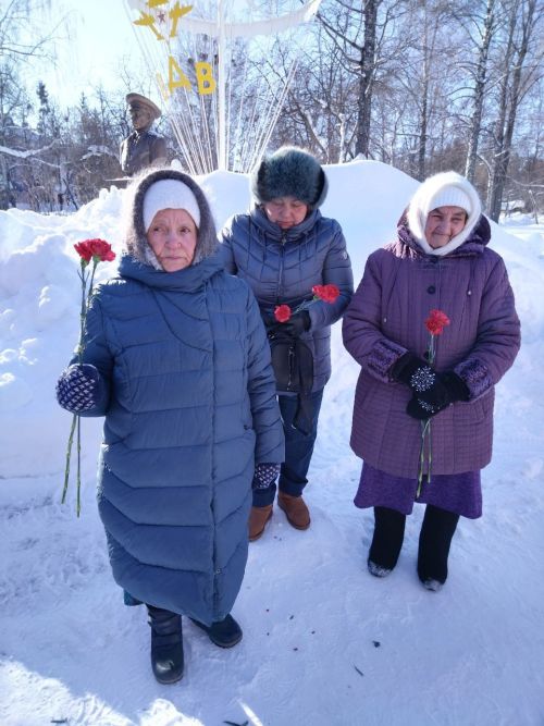 Лениногорскида Әфганстаннан Совет гаскәрләрен чыгаруга 35 ел тулу уңаеннан митинг үтте (+фотолар)
