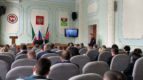 Мэриядә узган «эшлекле дүшәмбе»дә яңа җитәкче билгеләделәр