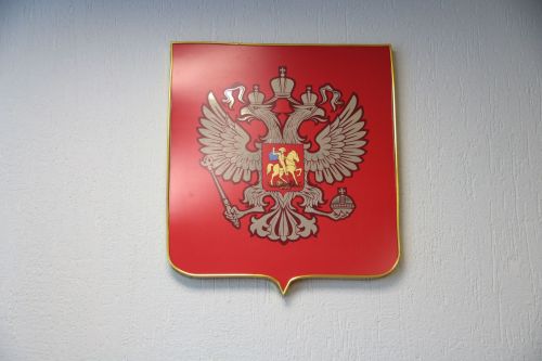 Лениногорскилы фатирдан телевизор урлап чыга һәм аны сатып та җибәрә