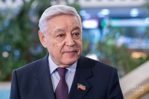 Фәрит Мөхәммәтшин республика халкын Татарстан Дәүләт гербы көне белән котлады