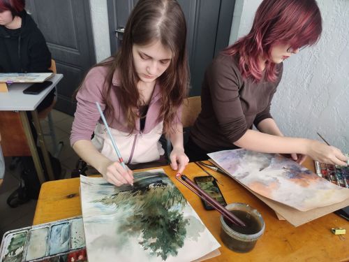 Лениногорскиның Балалар сәнгать мәктәбе Мәснәви Хәертдиновның тууына 100 ел тулуны иҗади очрашу белән билгеләп үтте