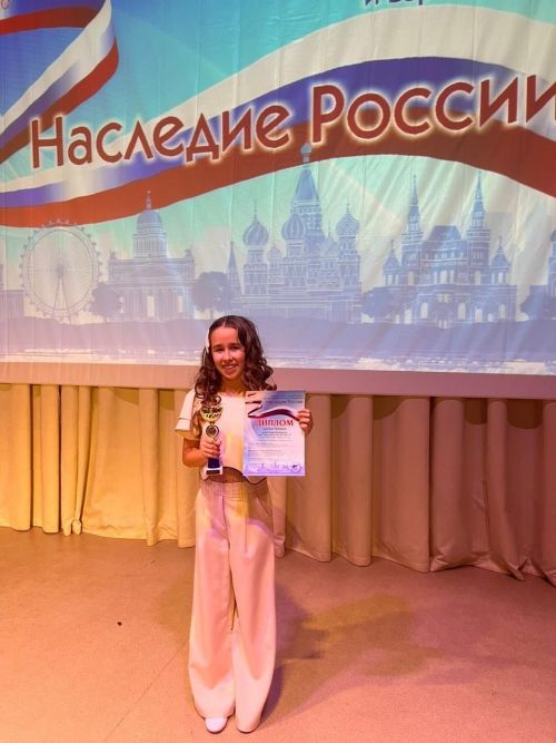 Яшь йолдызчык Ясминәгә берьюлы ике уңыш елмайды