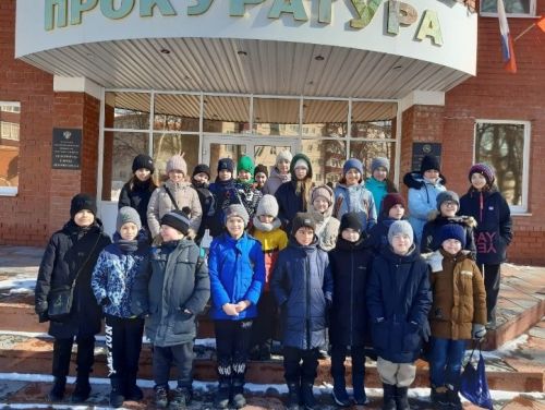 Укучылар шәһәр прокуратурасында экскурсиядә булды