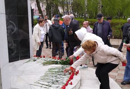 Лениногорскида Чернобыль вакыйгасына багышланган митинг узды (фотолар)