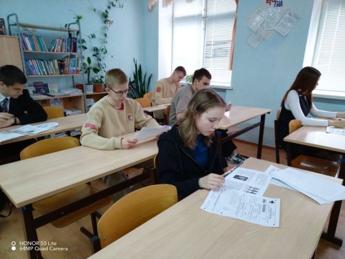Лениногорскилылар «Җиңү диктанты» язды (+фотолар)