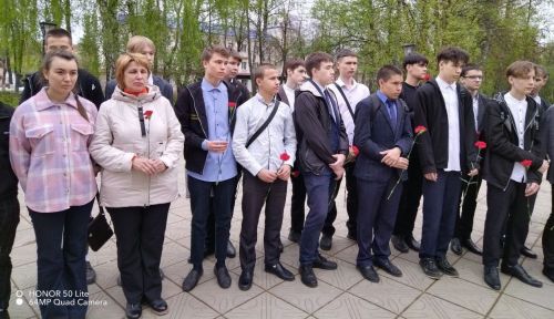 Лениногорскида Чернобыль вакыйгасына багышланган митинг узды (фотолар)
