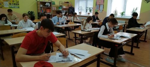 Лениногорскилылар «Җиңү диктанты» язды (+фотолар)