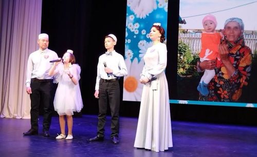 Лениногорск Мәдәният сараенда «Минем гаиләм — минем шатлыгым» бәйгесе узды (+фотолар)