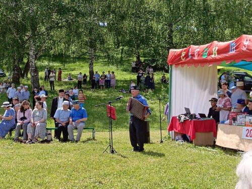 Мөэмин-Каратайда Сабантуйда баш батыр Илнар Лотфуллин калды (+ фотолар)