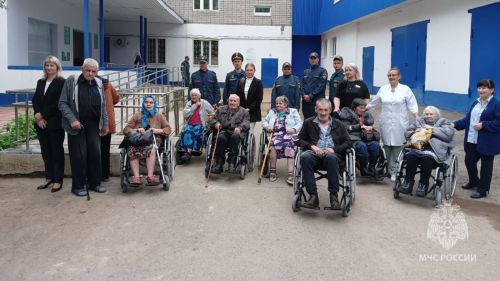 Лениногорскиның Картлар интернат-йортына Курск өлкәсеннән килделәр