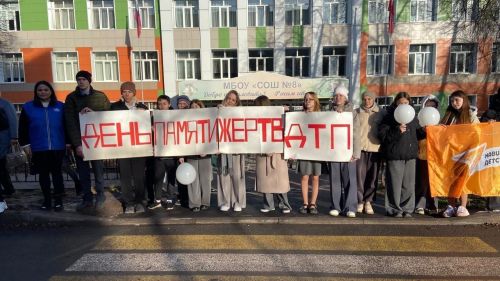 Лениногорск мәктәпләрендә укучы балалар машина йөртүчеләргә мөрәҗәгать белән чыкты