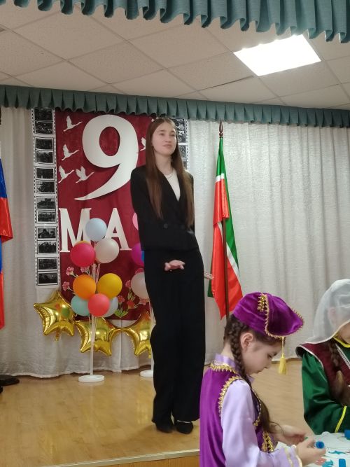 Шәһәребезнең 6нчы мәктәбендә беренче сыйныф кызлары арасында «Татар кызы» бәйгесе үткәрелде (+ фотолар)