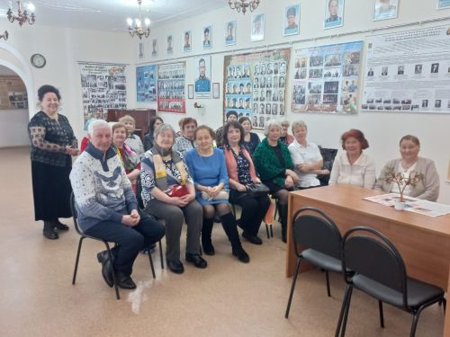 Лениногорск ветераннары аралашуның мөһимлеген аңлап, очрашулар уздыра