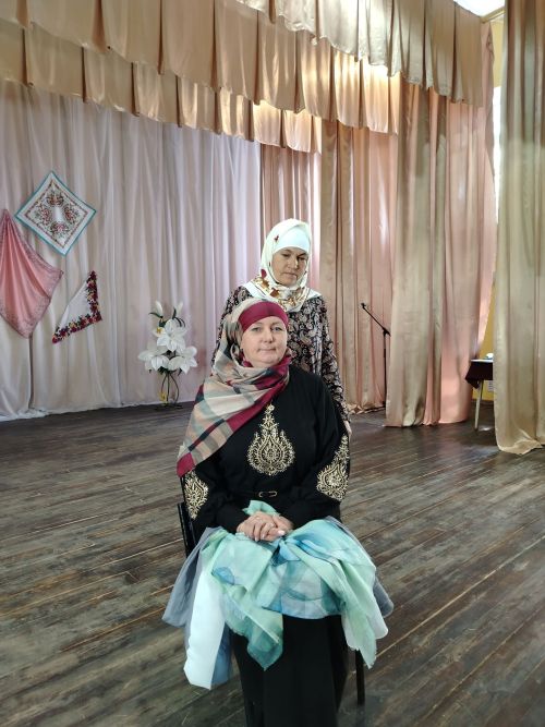 Куакбаш авылында милли-дини үзенчәлекләрне саклау юнәлешендәге “Яулык фазыйләте” чарасы тирә-күрше авыллардагы ак яулыклы апаларны да җыйды