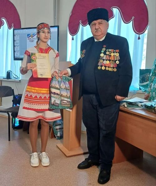 Лениногорскида ветераннар һәм мәктәп укучылары катнашында туган як тарихын өйрәнү буенча очрашу-конференция үтте