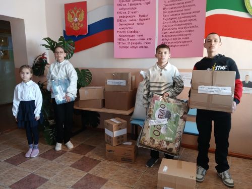 Урмышлы мәктәбе “Солдатка посылка” акциясен оештырды