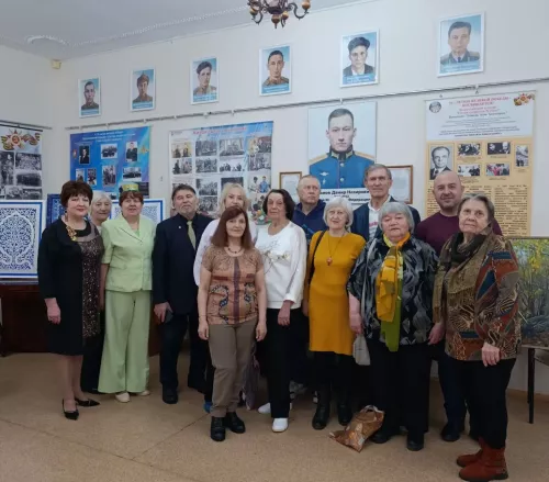Лениногорск Ветераннар советында “Тукта, мизгел” картиналар күргәзмәсе ачылды