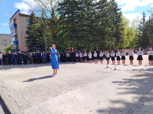 Лениногорскилылар Бөек Ватан сугышында һәлак булганнарны искә алдылар (+ фотолар)