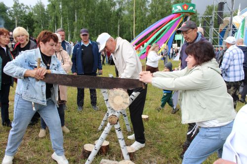 Лениногорск Сабан туе: дуслык, бердәмлек һәм хезмәт бәйрәме