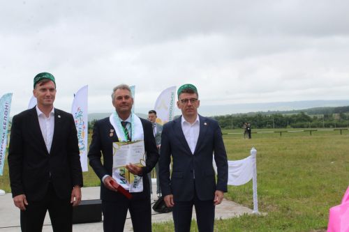 Лениногорск Сабан туе: дуслык, бердәмлек һәм хезмәт бәйрәме