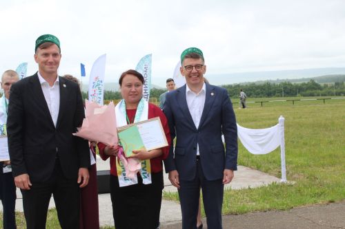 Лениногорск Сабан туе: дуслык, бердәмлек һәм хезмәт бәйрәме